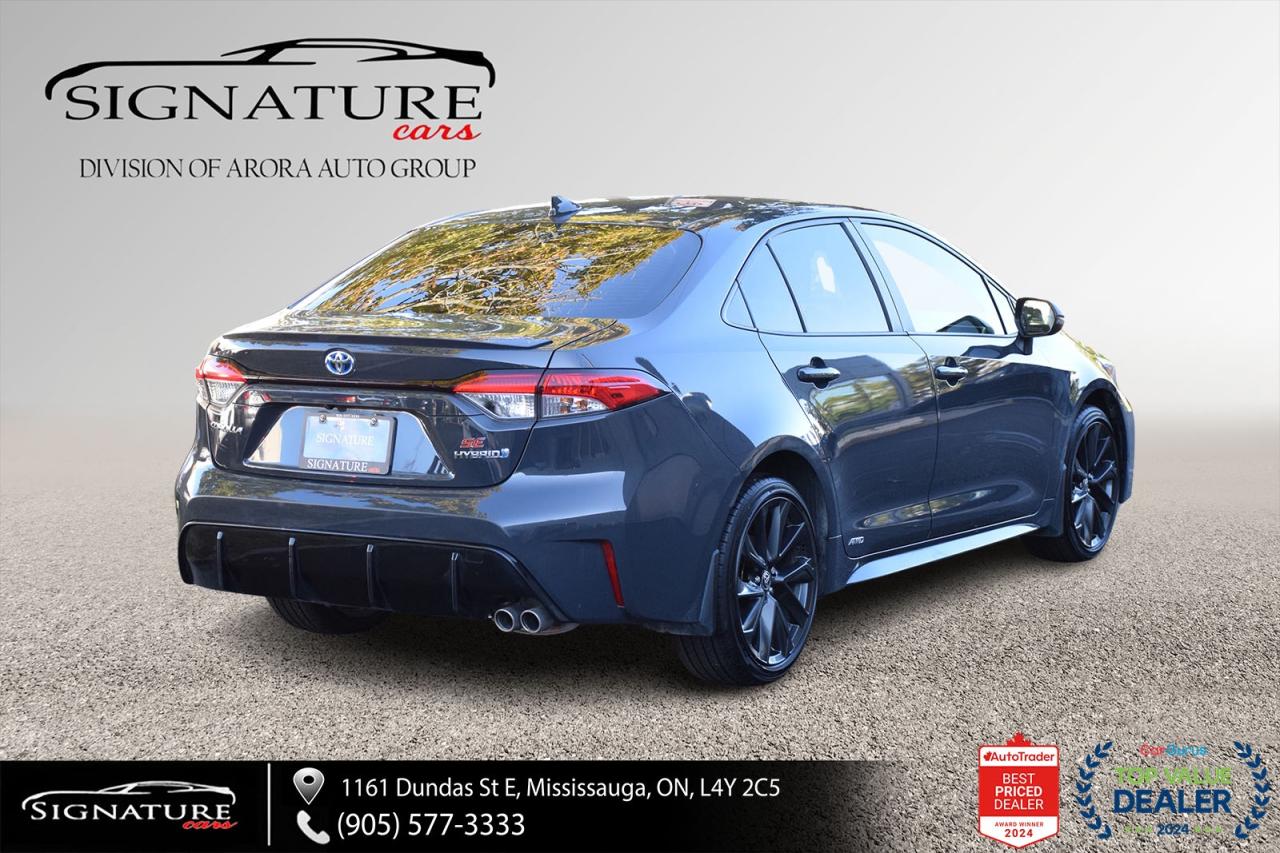 2023 Toyota Corolla Hybrid SE AWD / NO ACCIDENT / SUNROOF / CARPLAY / BSM Photo