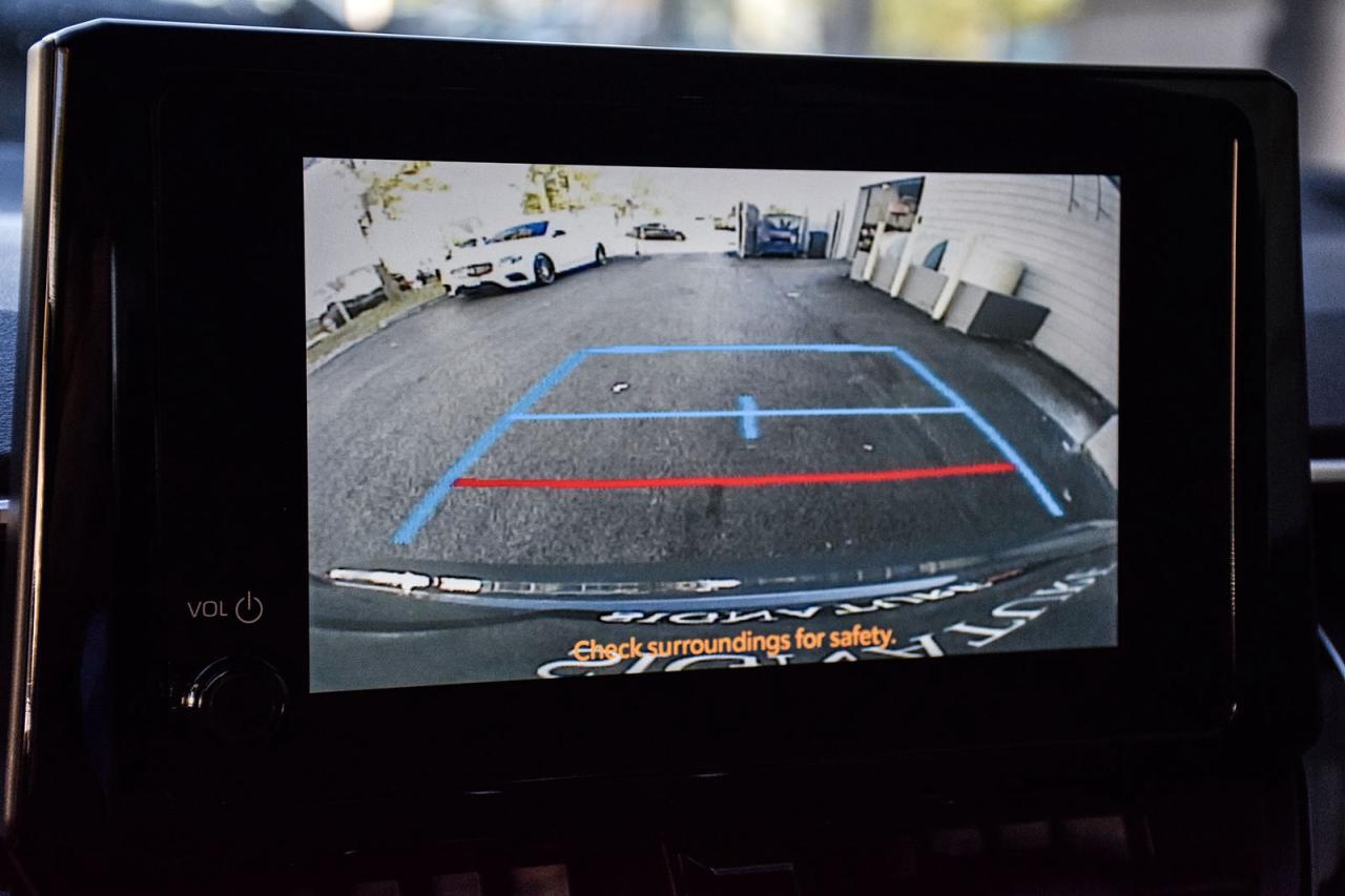 2023 Toyota Corolla Hybrid SE AWD No Accident Sunroof Carplay BSM Photo