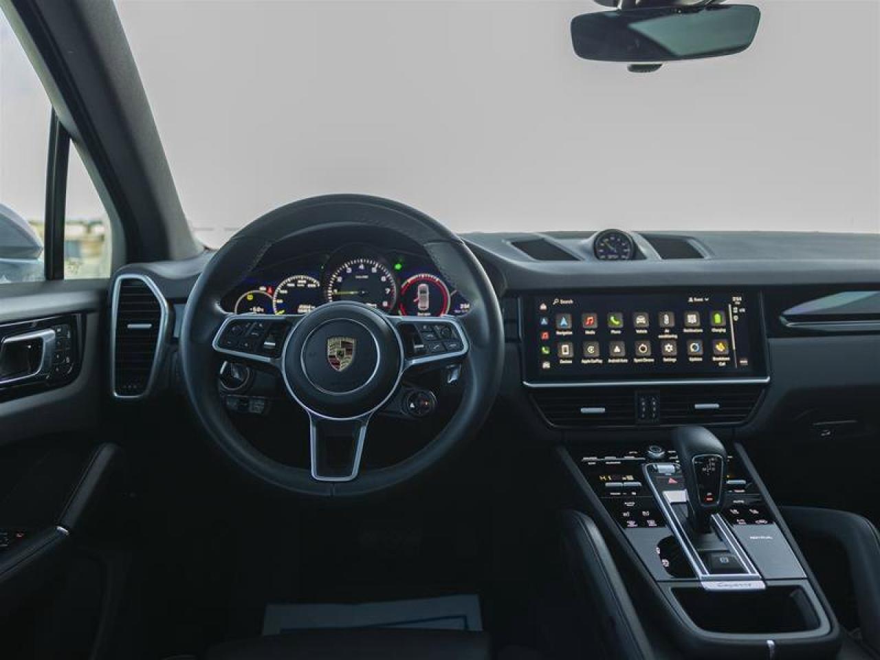 2023 Porsche Cayenne E-Hybrid White Photo