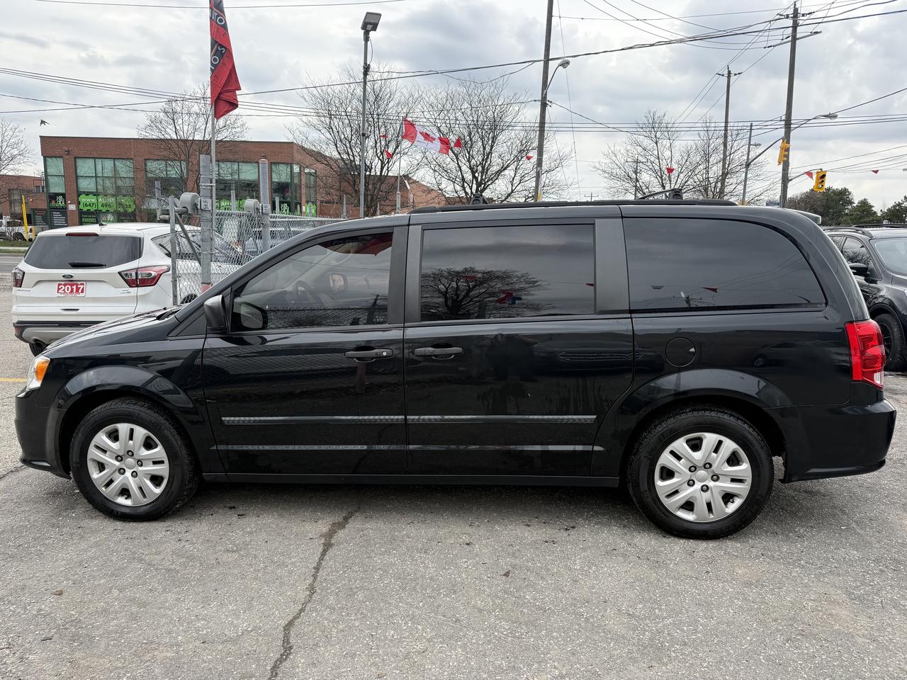 2015 Dodge Grand Caravan *** 3 YEAR WARRANTY INCLUDED *** Photo