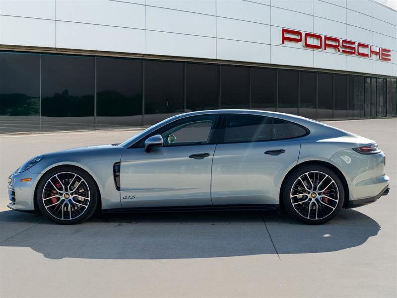 2023 Porsche Panamera GTS Silver Photo2