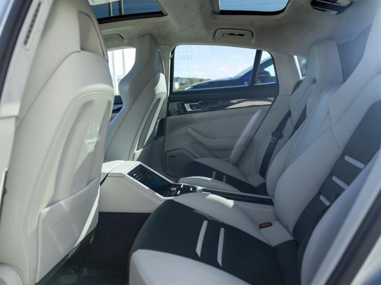 2023 Porsche Panamera GTS Silver Photo