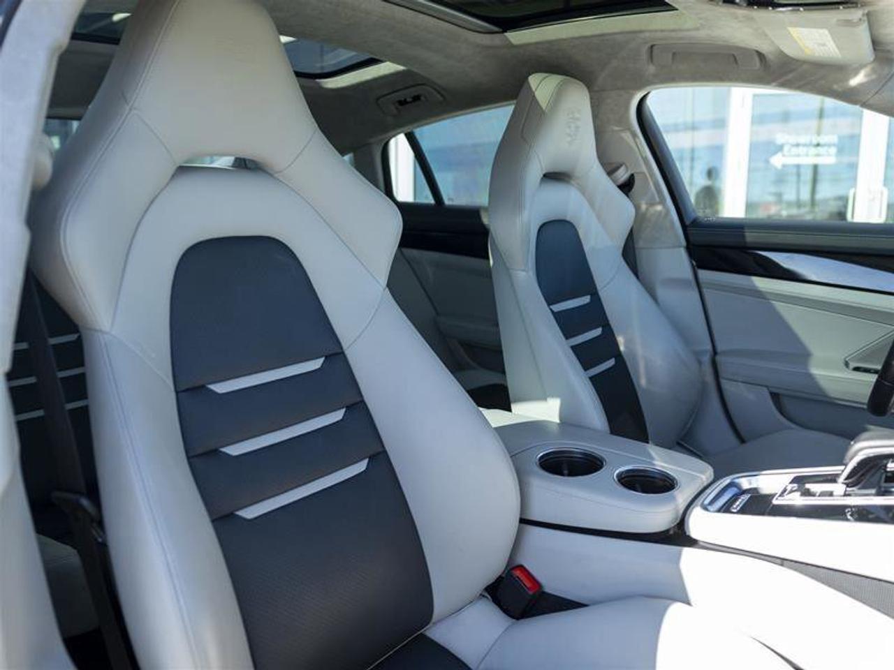2023 Porsche Panamera GTS Silver Photo