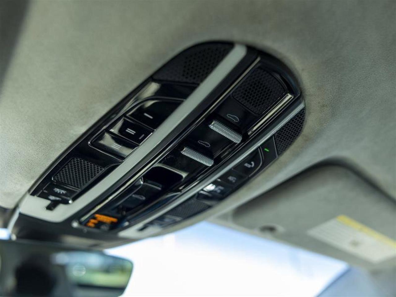 2023 Porsche Panamera GTS Silver Photo