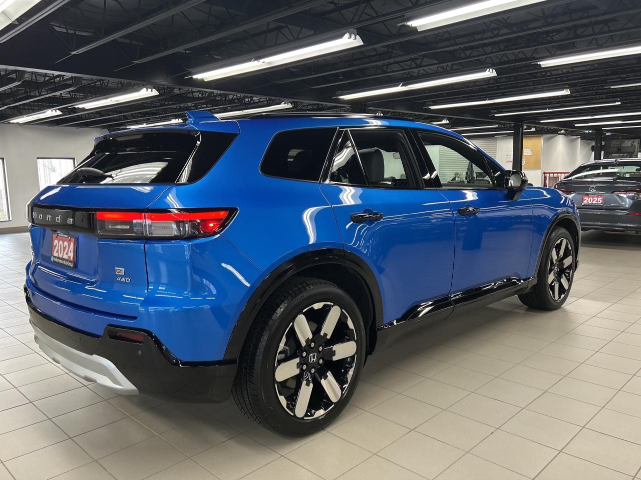 2024 Honda Prologue Touring Leather  Navigation  Sunroof  CarPlay Photo