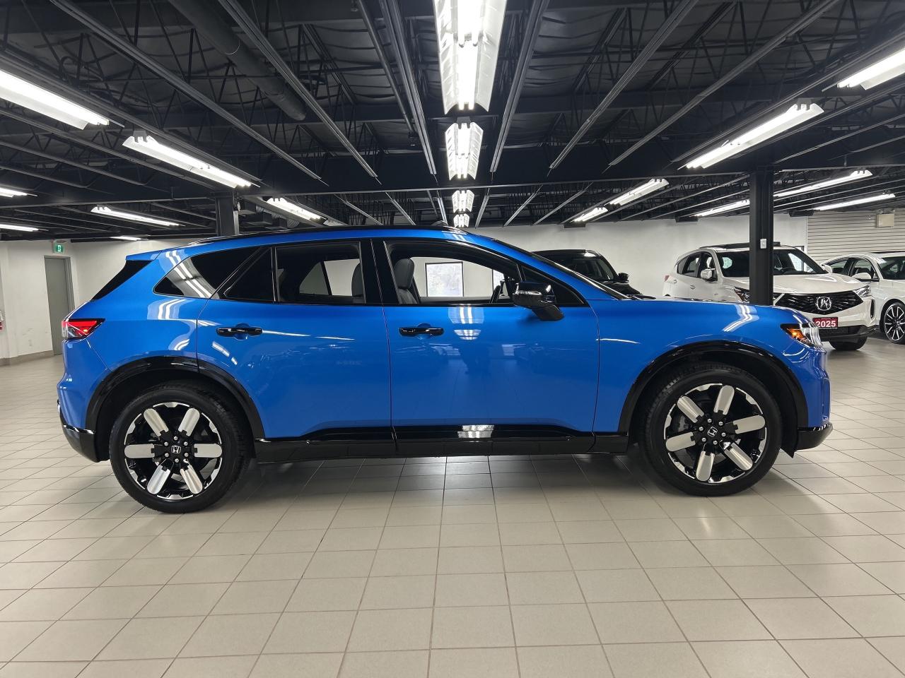 2024 Honda Prologue Touring Leather  Navigation  Sunroof  CarPlay Photo