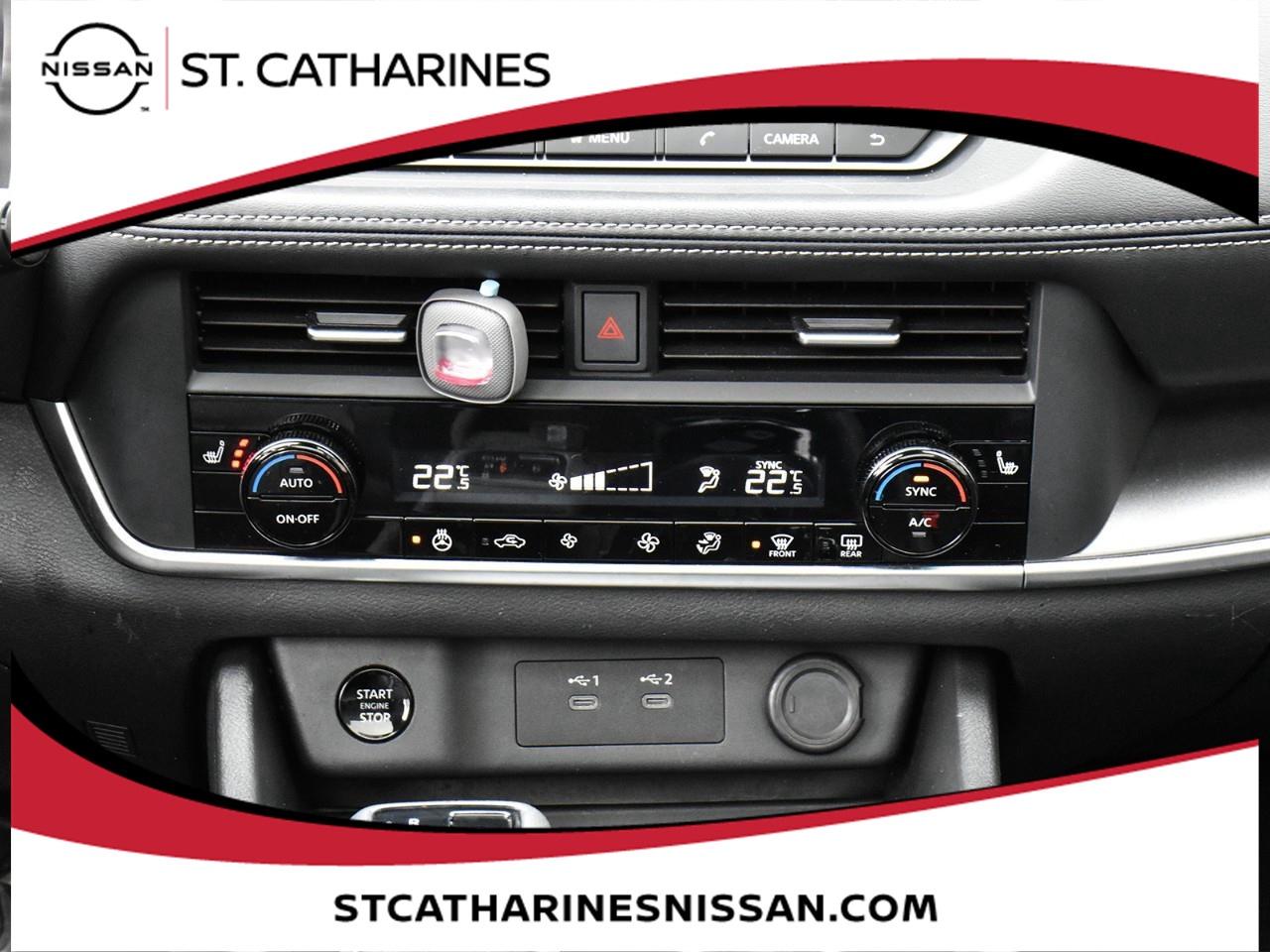 2024 Nissan Rogue SV MOONROOF Photo