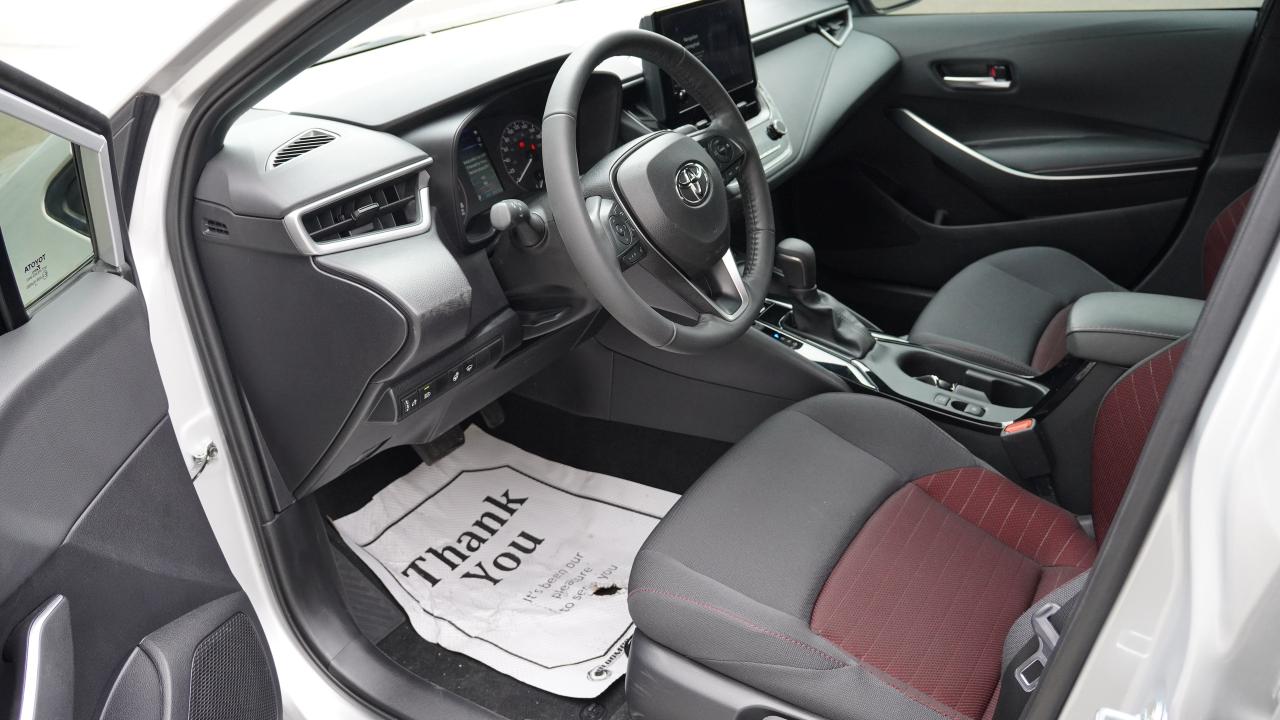 2023 Toyota Corolla SE UPGRADE / NO ACCIDENT / SUNROOF / CARPLAY/BSM Photo