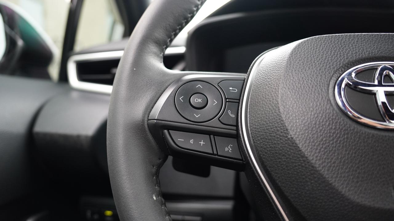 2023 Toyota Corolla SE UPGRADE / NO ACCIDENT / SUNROOF / CARPLAY/BSM Photo