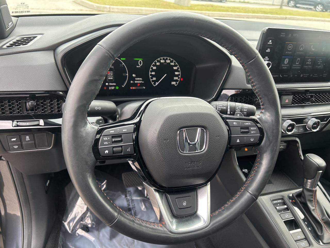 2024 Honda CR-V Hybrid Touring Leather  Navigation  Sunroof  CarPlay Photo