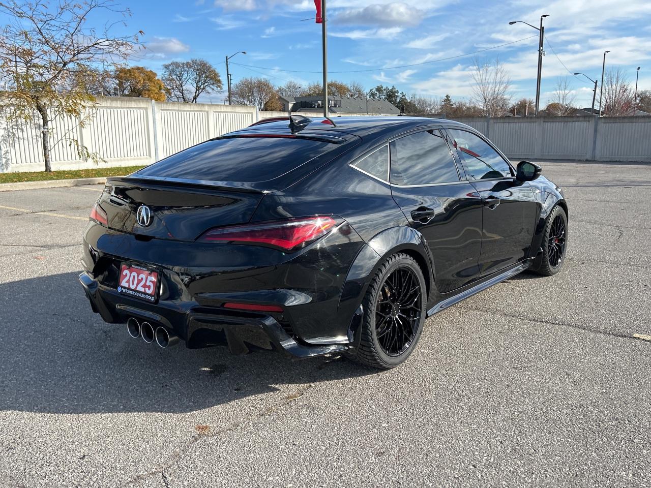 2025 Acura Integra Type S  CarPlay Blind Spot  2 Sets of Wheels Photo4