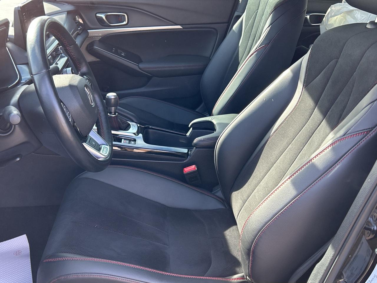 2025 Acura Integra Type S  CarPlay Blind Spot  2 Sets of Wheels Photo