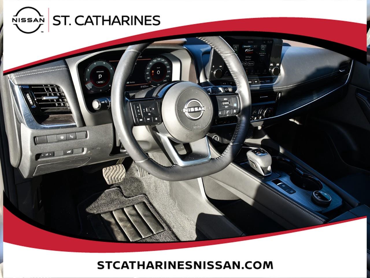 2023 Nissan Rogue Platinum Photo