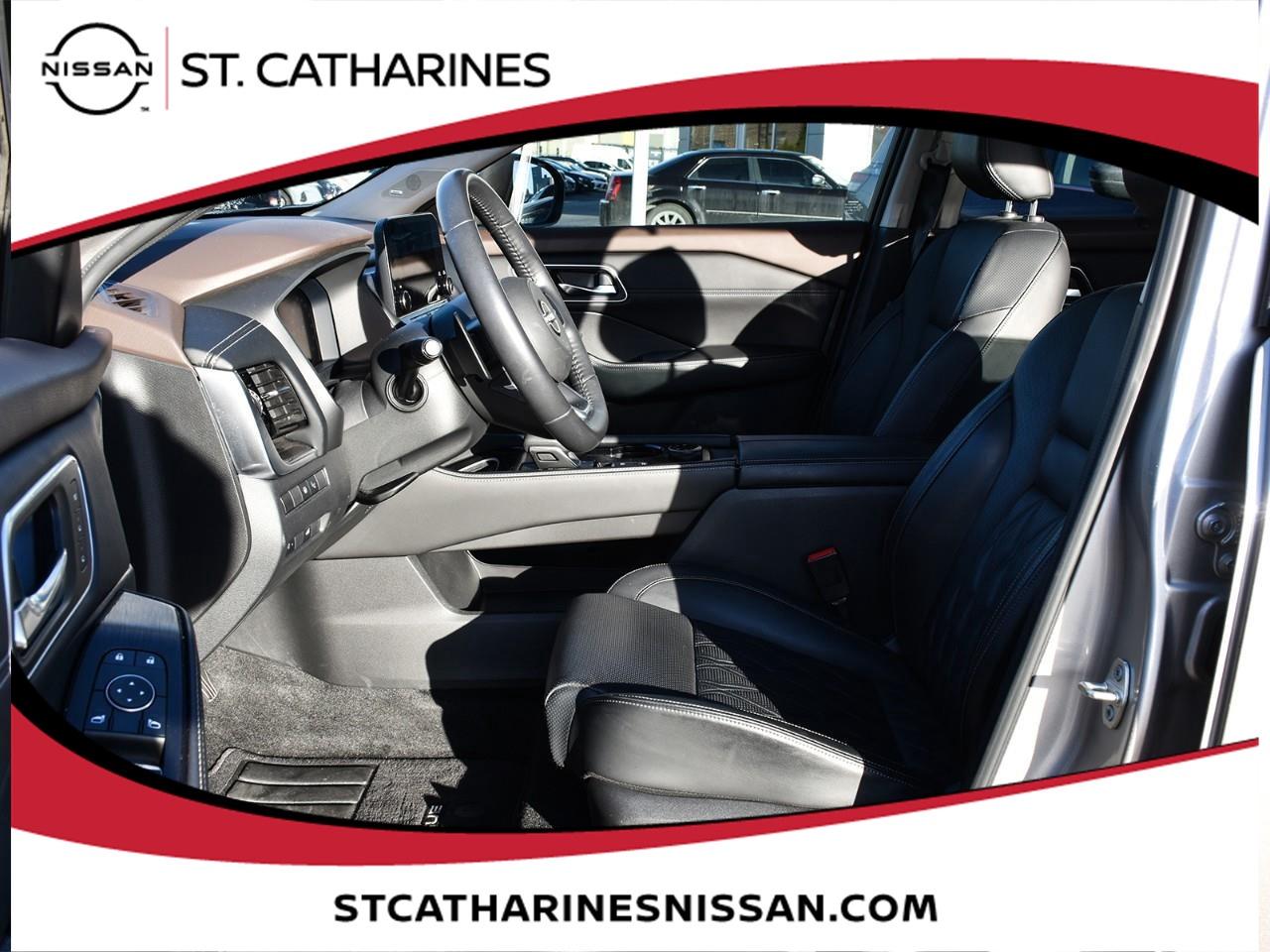 2023 Nissan Rogue Platinum Photo