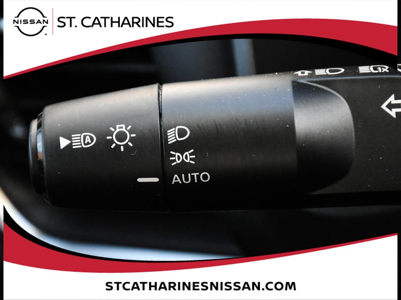 2023 Nissan Rogue Platinum Photo