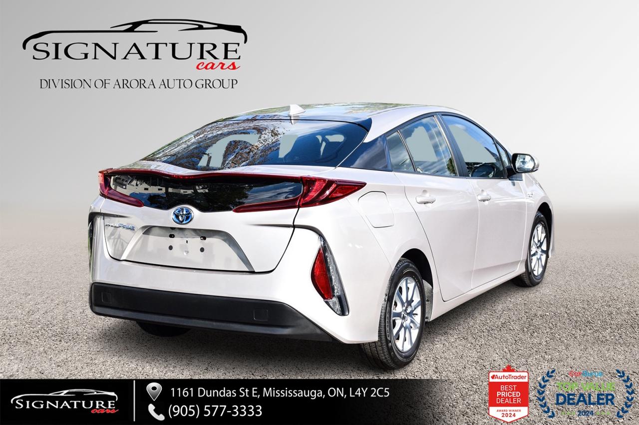 2022 Toyota Prius Prime UPGRADE PLUG-IN HYBRID ﻿/ NO ACCIDENT/LEATHER/NAVI Photo