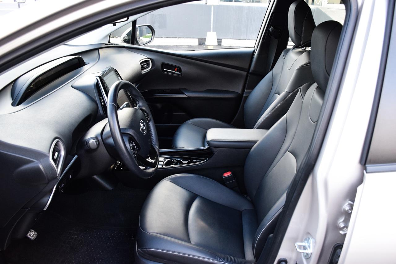 2022 Toyota Prius Prime UPGRADE PLUG-IN HYBRID ﻿/ NO ACCIDENT/LEATHER/NAVI Photo