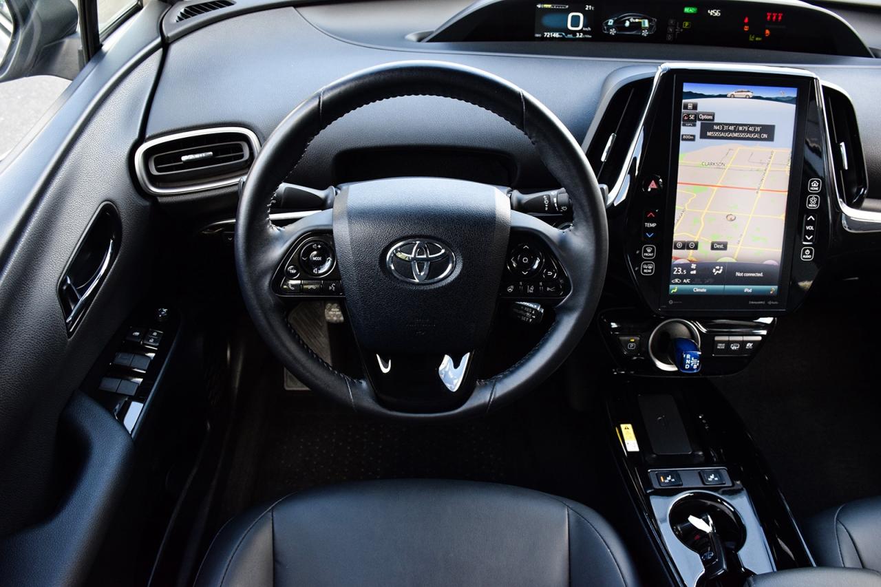 2022 Toyota Prius Prime UPGRADE PLUG-IN HYBRID ﻿/ NO ACCIDENT/LEATHER/NAVI Photo