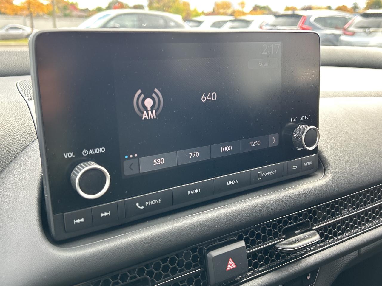 2024 Honda HR-V LX-B  CarPlay  Heated Seats  Rear Camera Photo