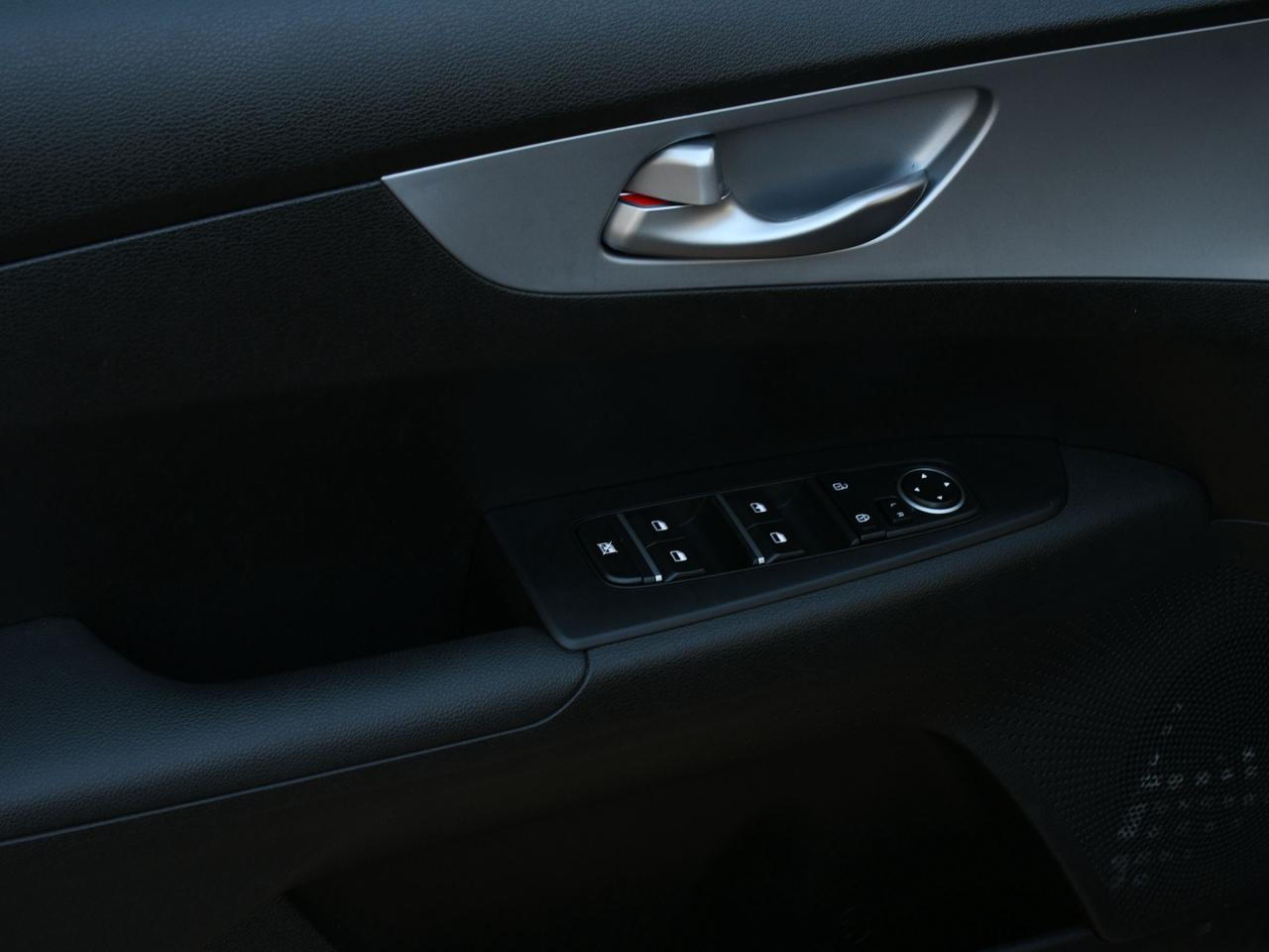 2023 Kia Forte LX CPO   Backup Camera   Low Mileage   Heated Fron Photo