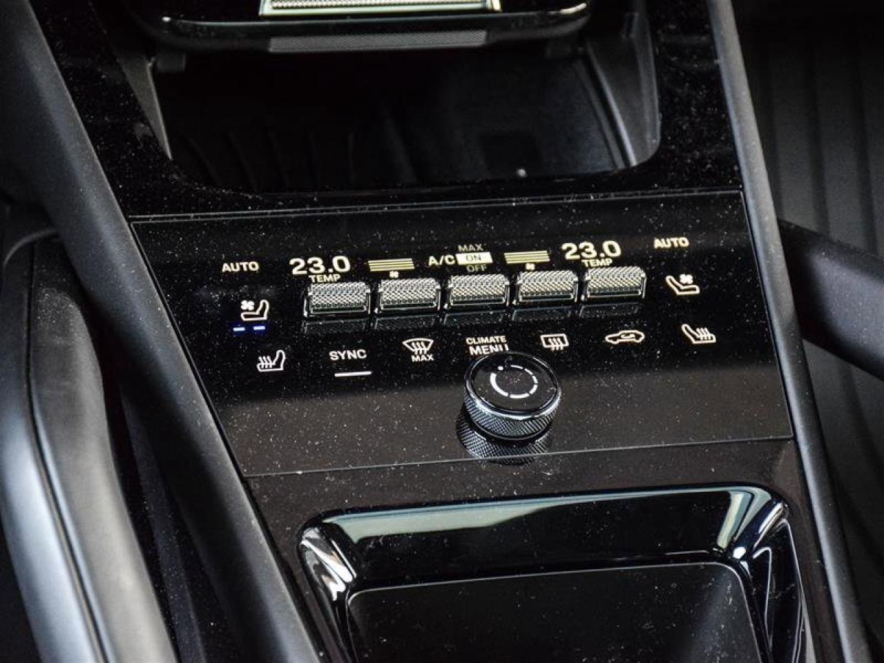 2024 Porsche Cayenne S E-Hybrid White Photo