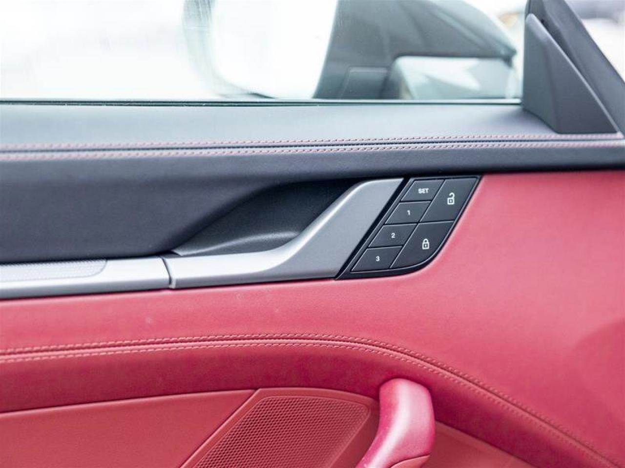 2024 Porsche 911 Carrera 4S Gray Photo