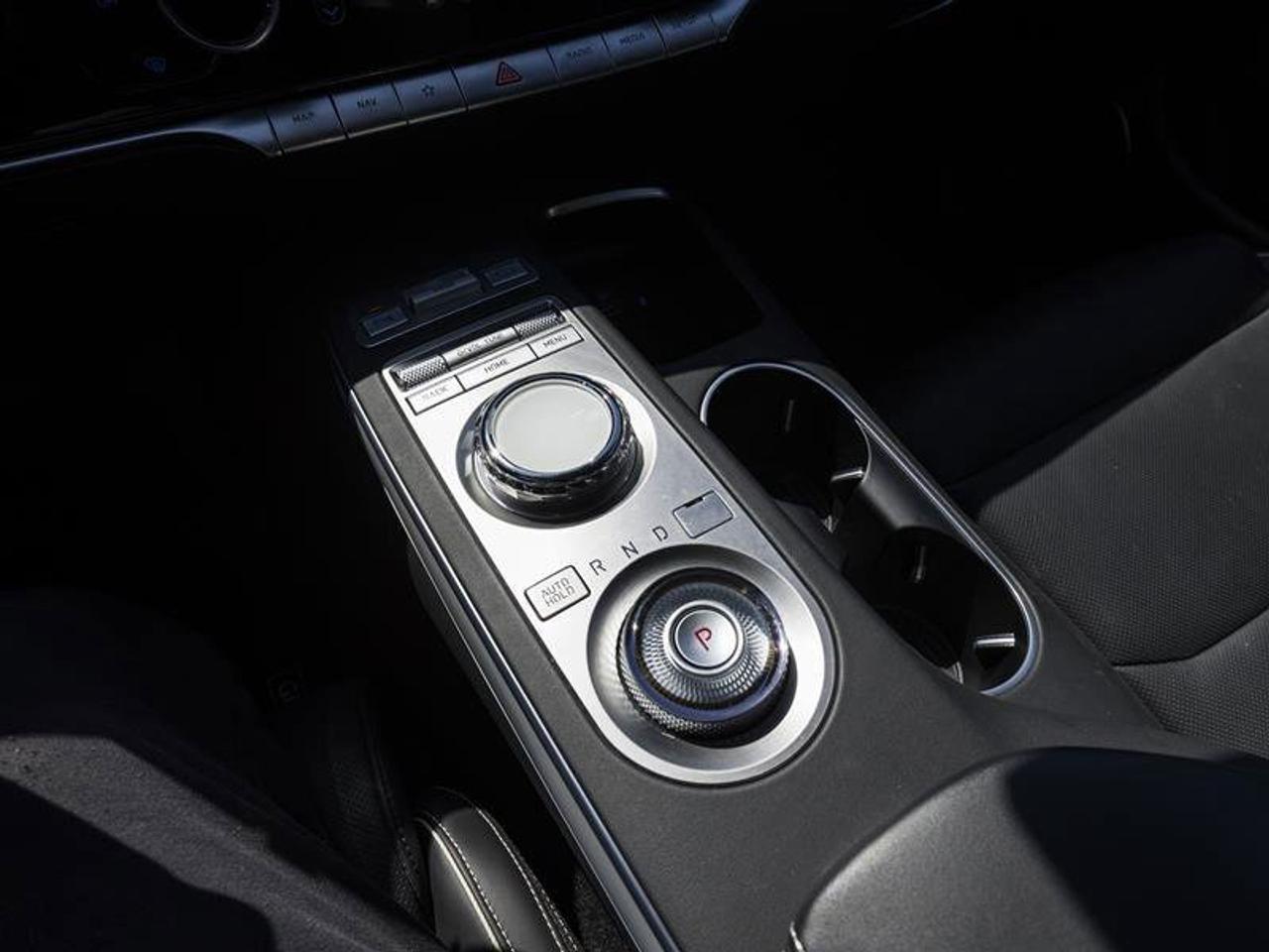 2024 Genesis Electrified GV70 Prestige Red Photo