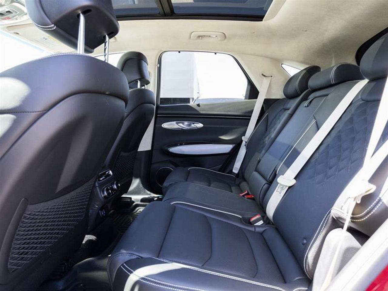 2024 Genesis Electrified GV70 Prestige Red Photo