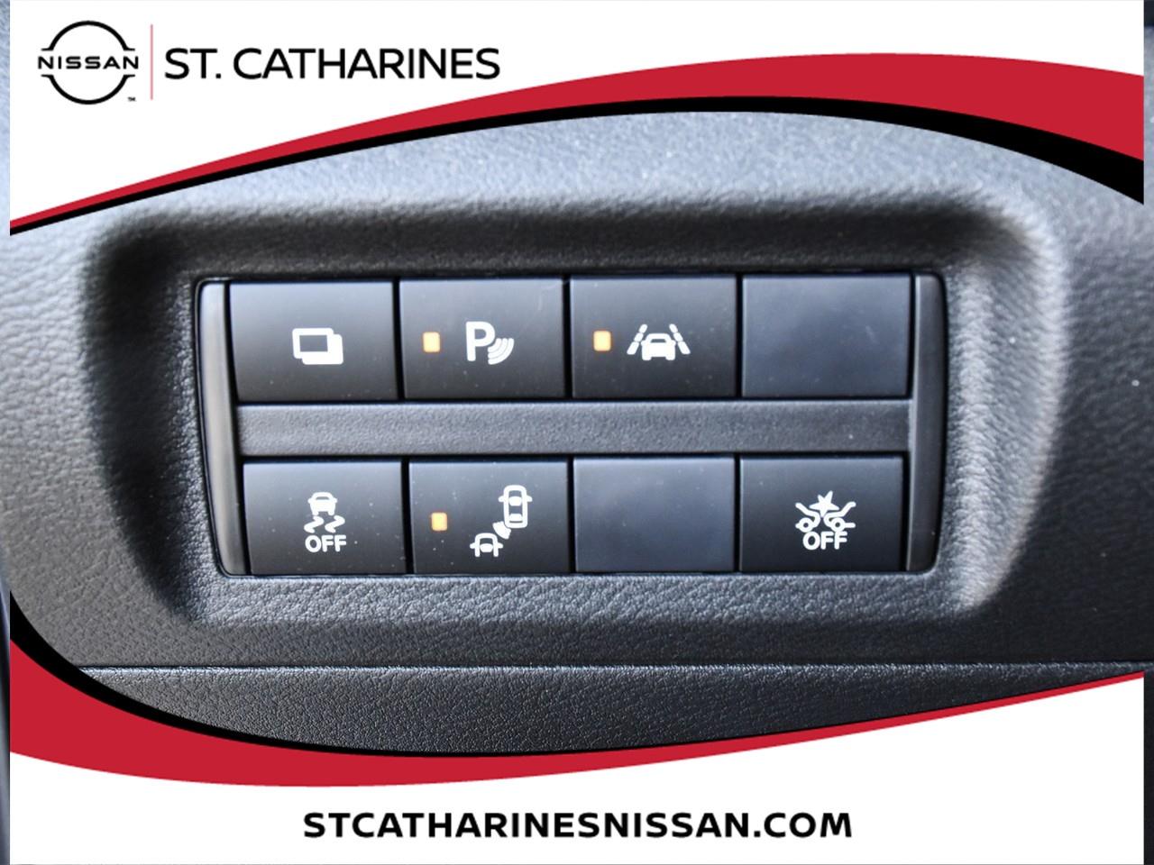 2024 Nissan Kicks S Photo