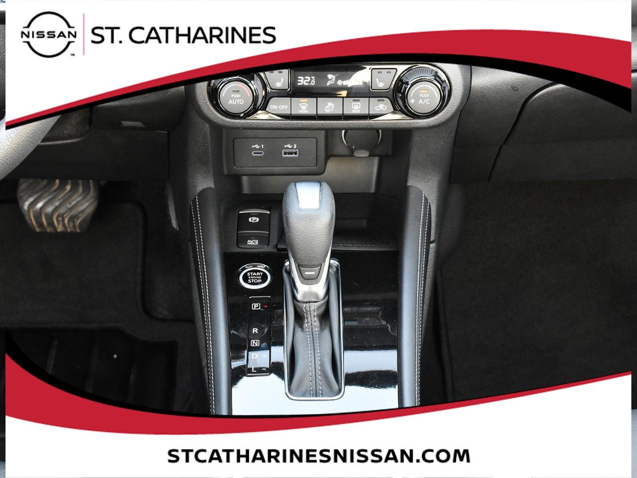 2024 Nissan Kicks SR Photo