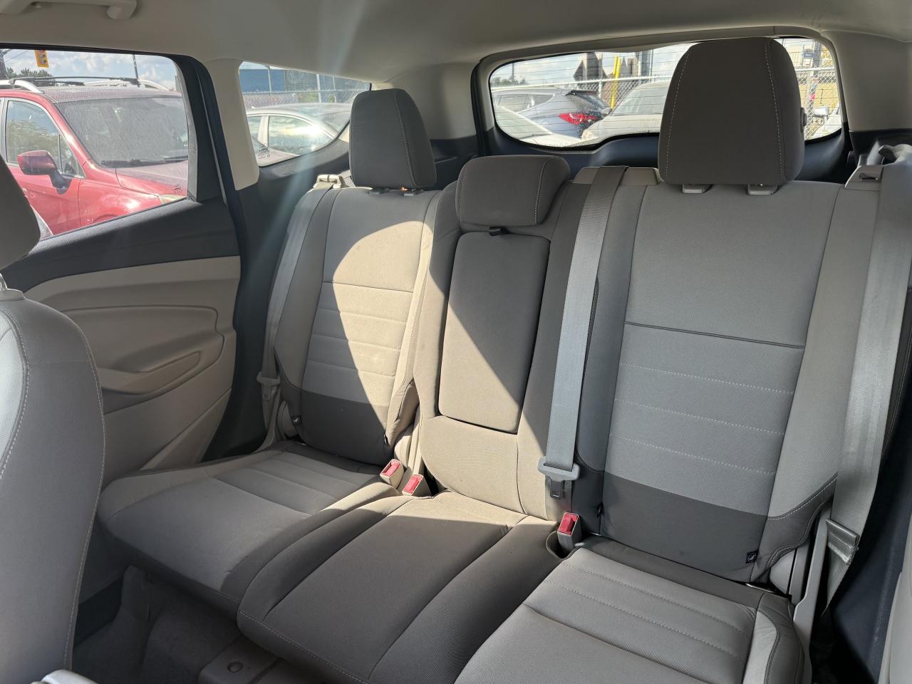 2013 Ford Escape *** 3 YEAR WARRANTY INCLUDED *** Photo