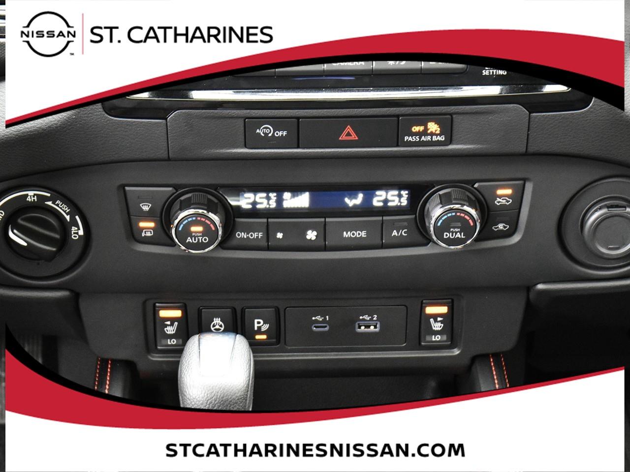 2024 Nissan Frontier Pro-4X Photo