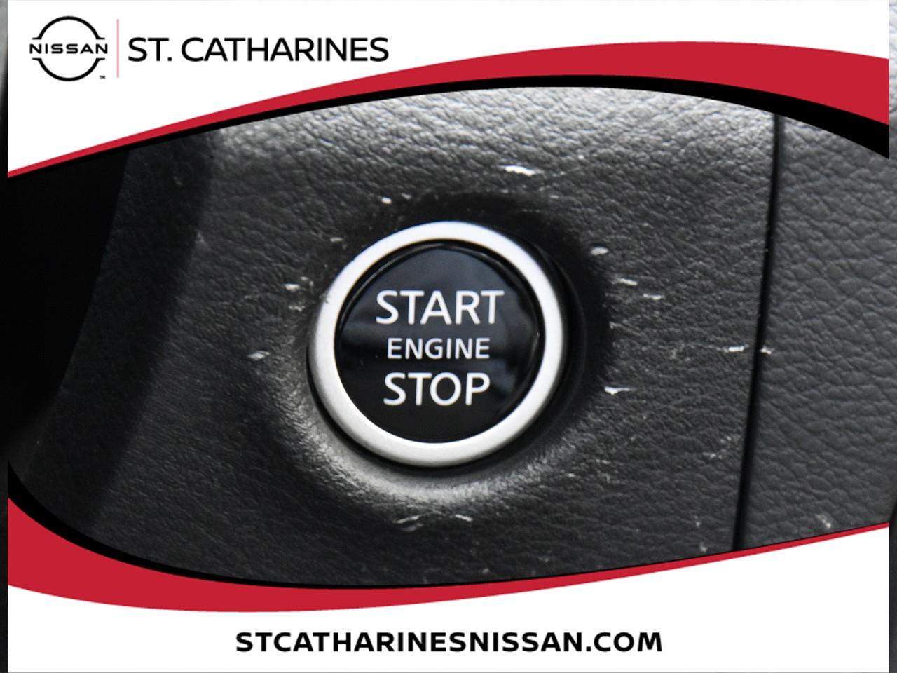 2024 Nissan Frontier Pro-4X Photo