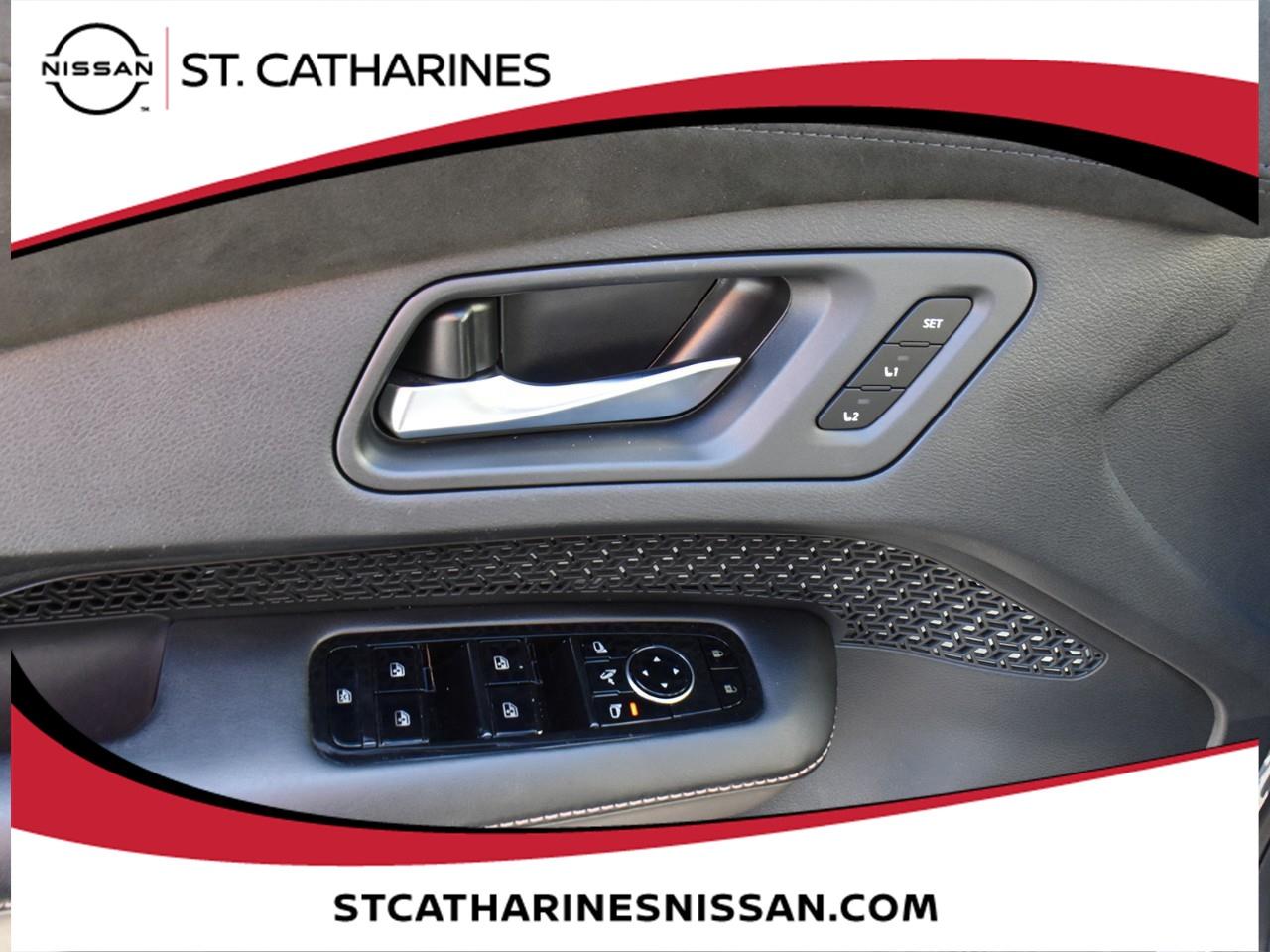 2024 Nissan Ariya EVOLVE+ + Platinum Package Photo