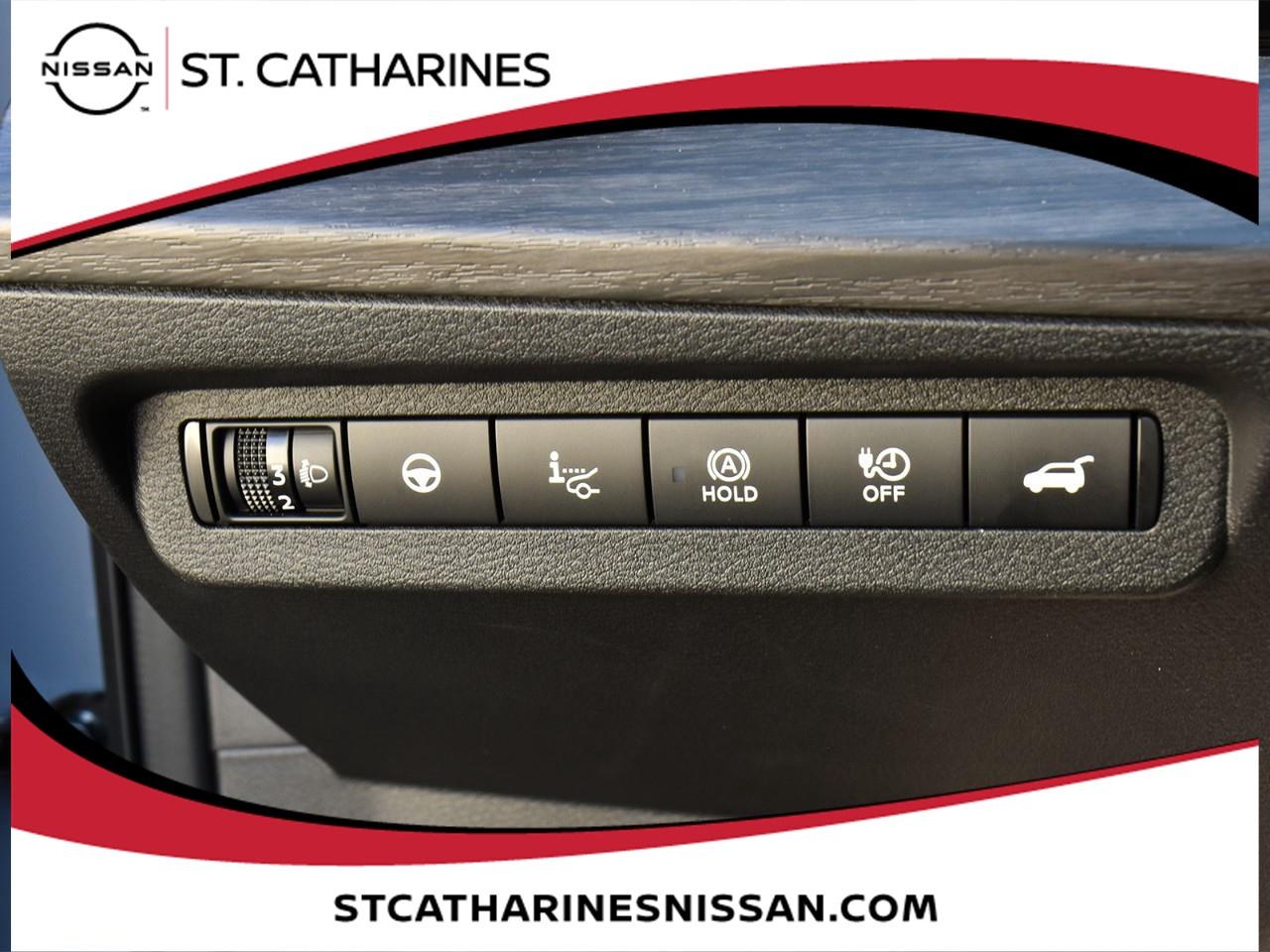 2024 Nissan Ariya EVOLVE+ + Platinum Package Photo