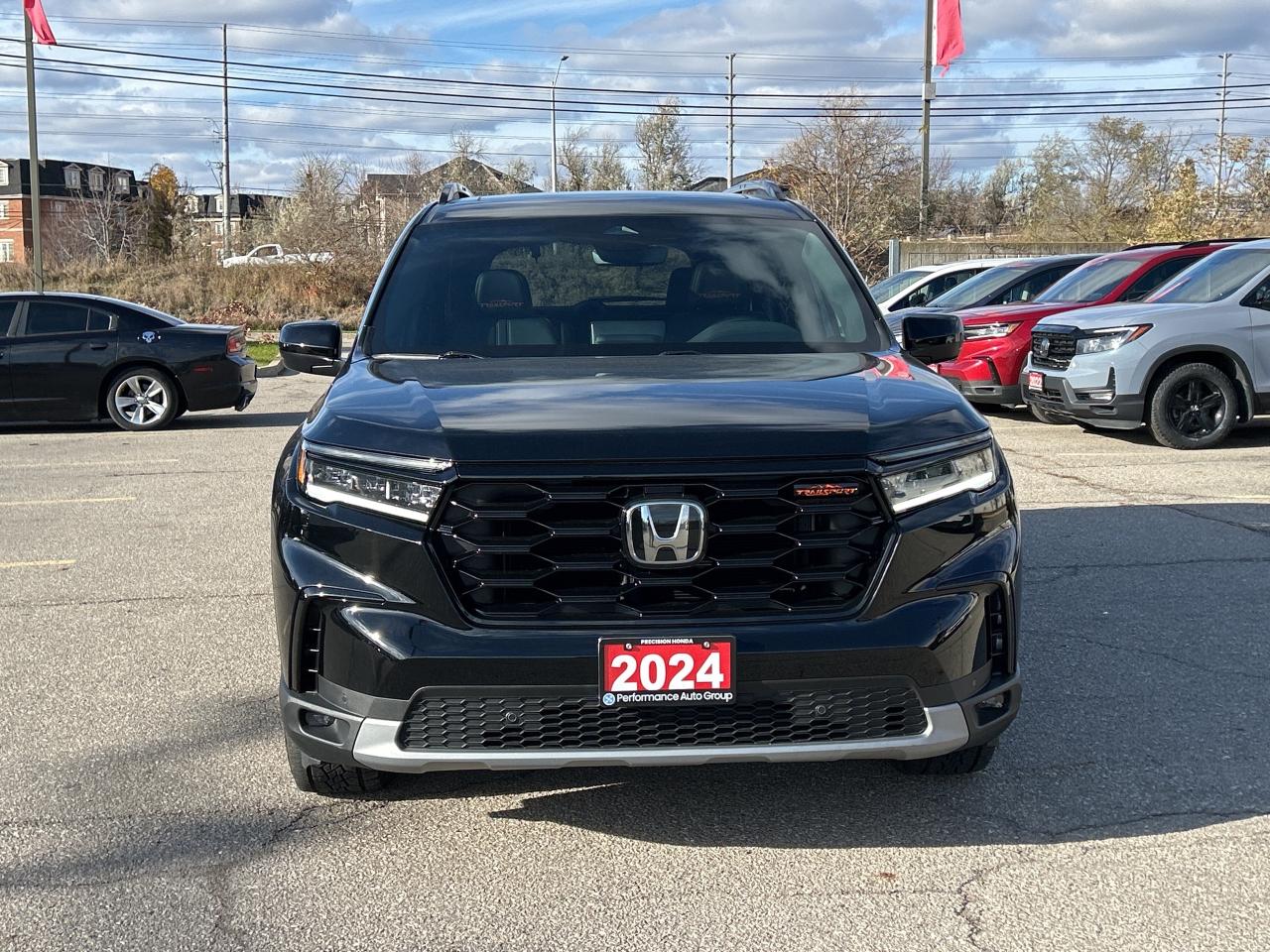 2024 Honda Pilot TrailSport Leather CarPlay Panoramic Sunroof Photo