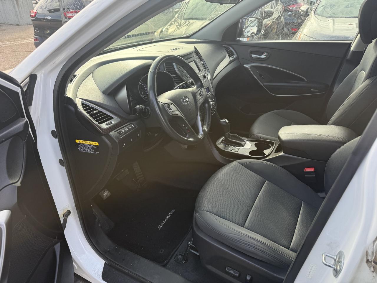 2017 Hyundai Santa Fe Sport *** 3 YEAR WARRANTY INCLUDED *** Photo