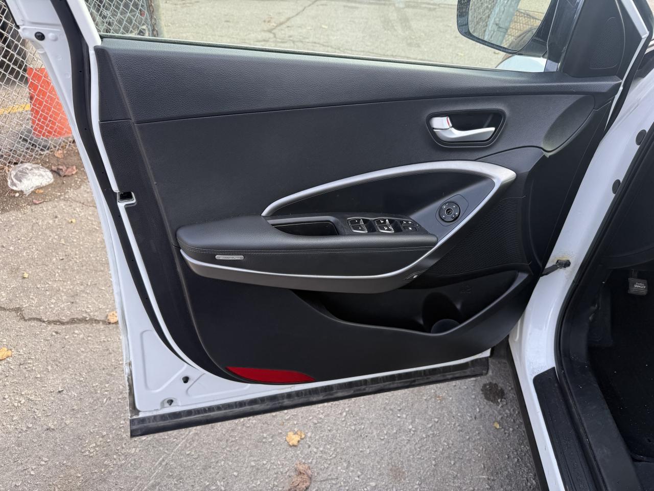 2017 Hyundai Santa Fe Sport *** 3 YEAR WARRANTY INCLUDED *** Photo