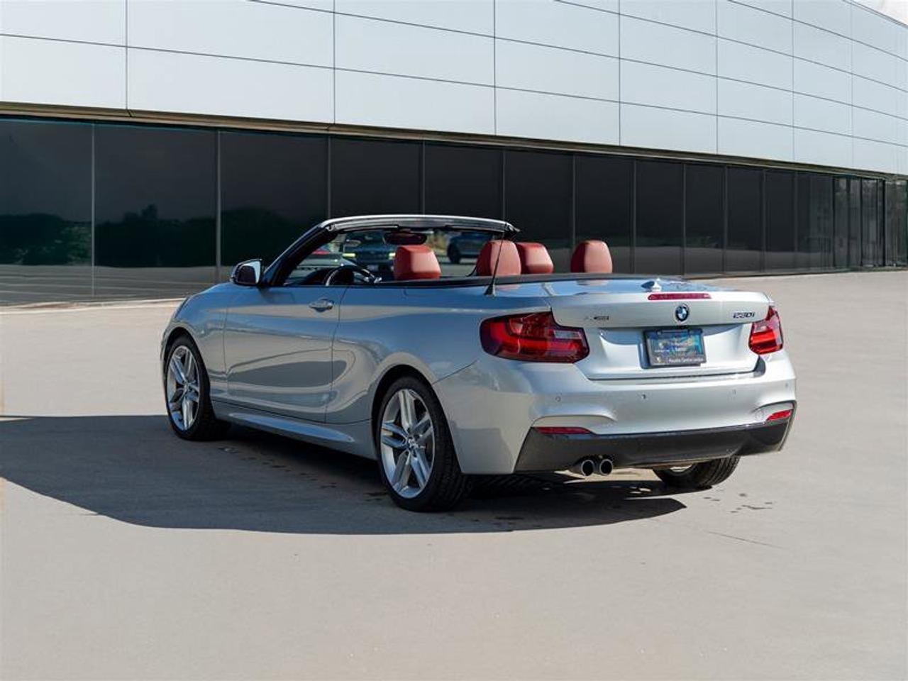 2017 BMW 2 Series 230i xDrive Silver Photo2