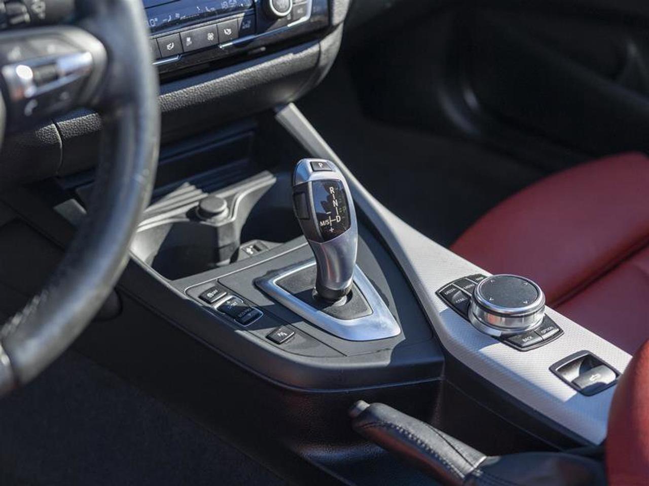2017 BMW 2 Series 230i xDrive Silver Photo