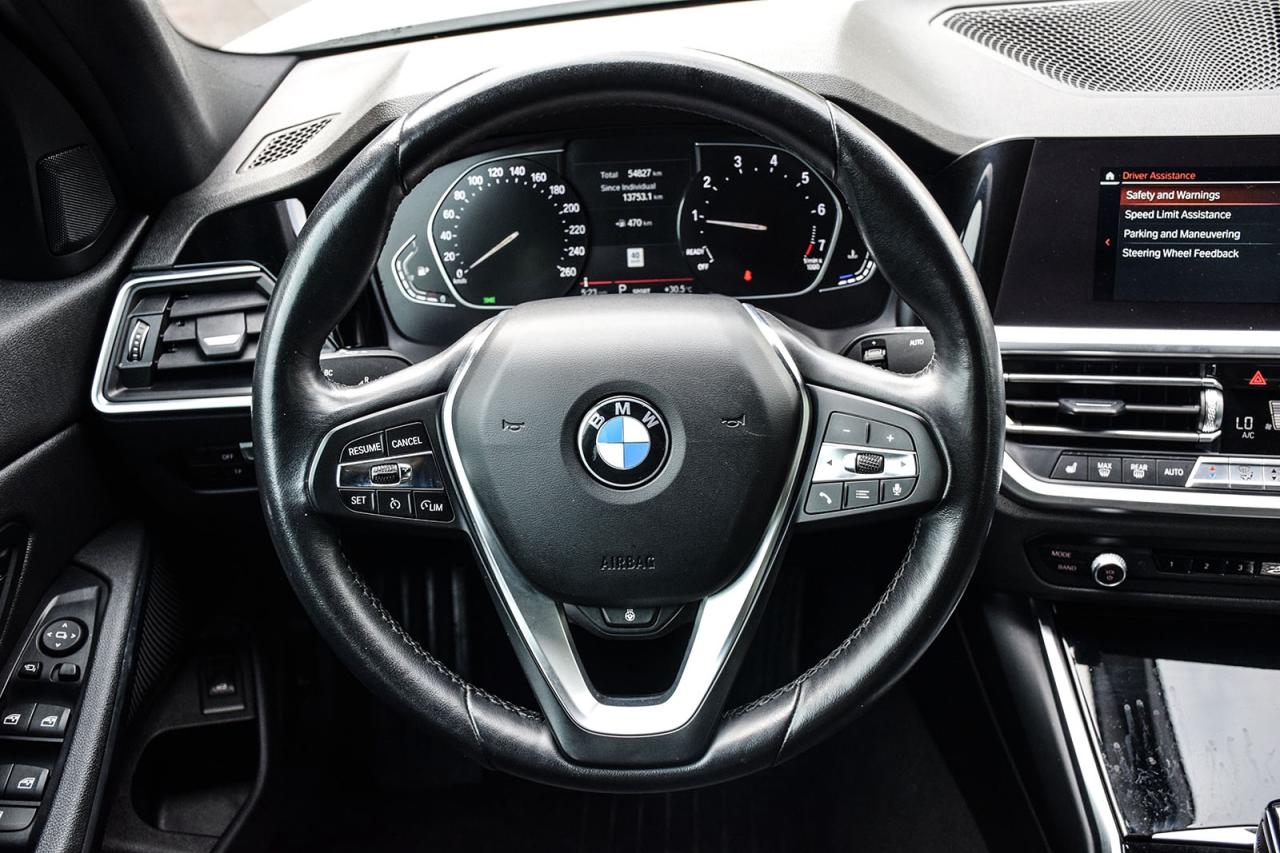 2021 BMW 3 Series 330i xDrive AWD / NO ACCIDENT/SUNROOF/LEATHER/NAVI Photo