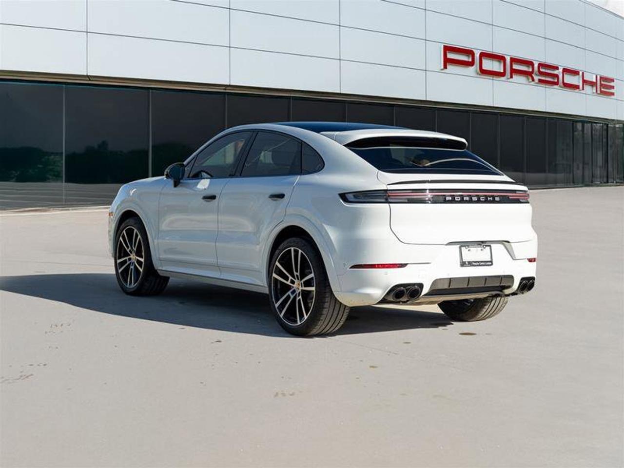 2024 Porsche Cayenne S White Photo