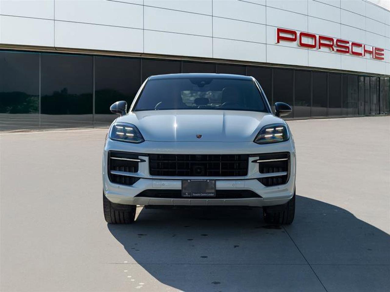 2024 Porsche Cayenne S White Photo