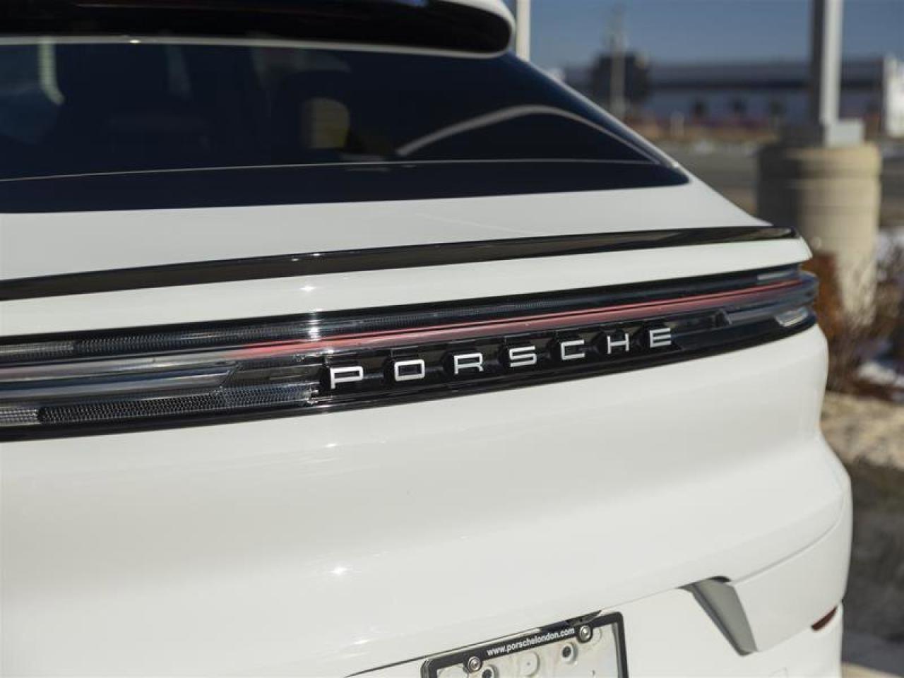 2024 Porsche Cayenne S White Photo