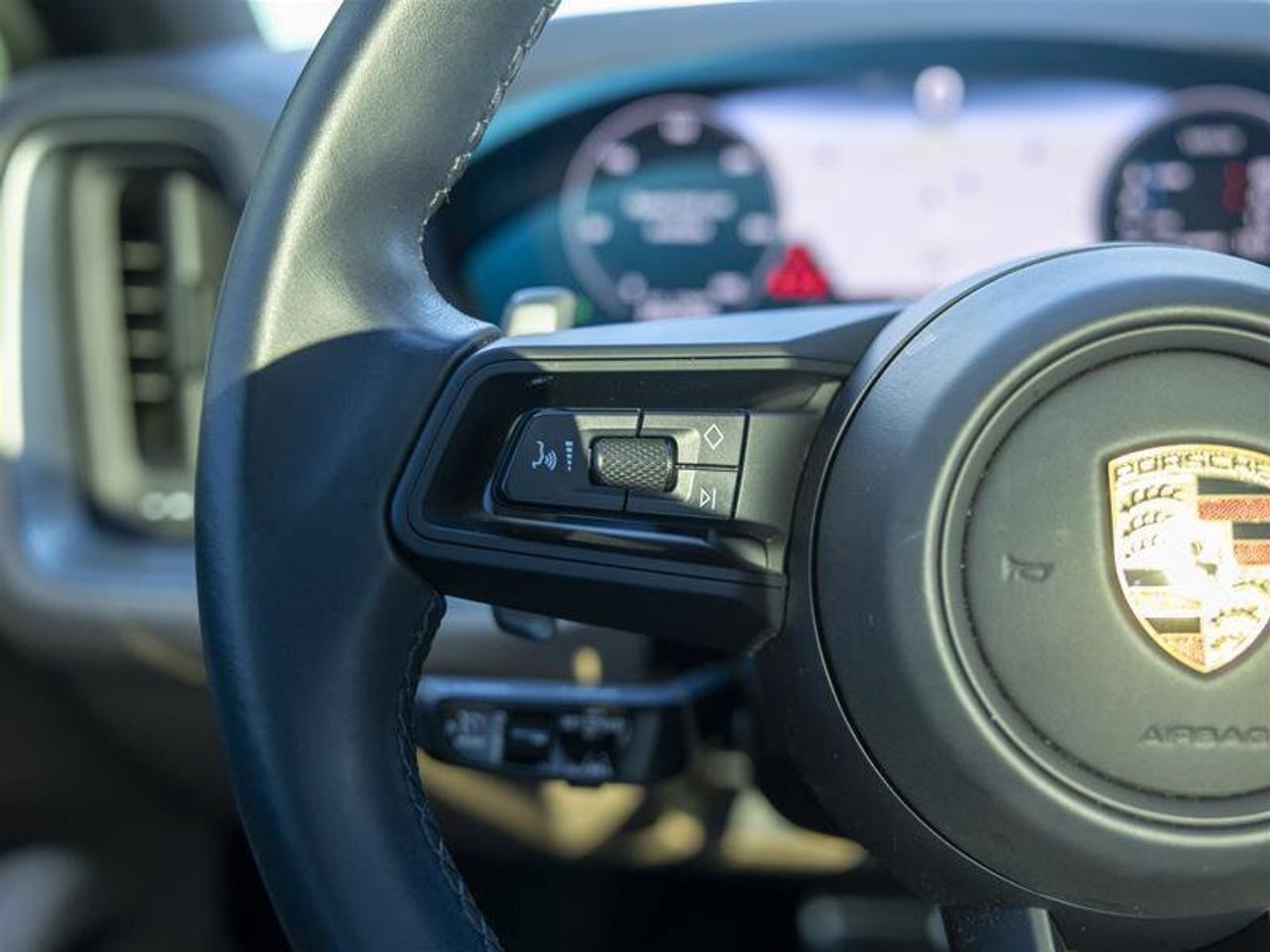 2024 Porsche Cayenne S White Photo