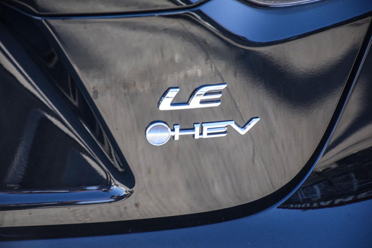 2025 Toyota Corolla Hybrid LE Clean Carfax Carplay BSM Htd Seats Alloys Photo