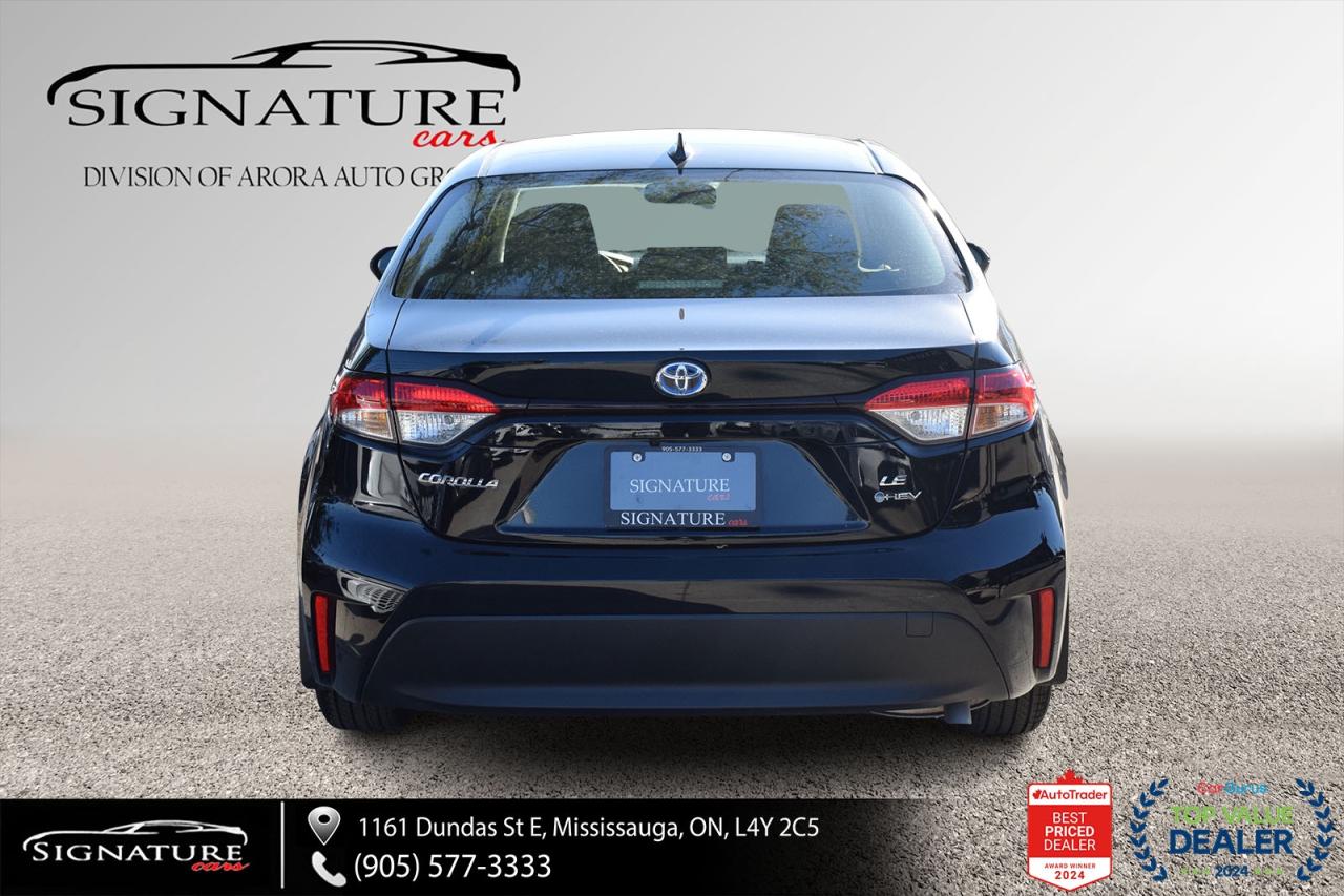 2025 Toyota Corolla Hybrid LE / CLEAN CARFAX / CARPLAY / BSM/HTD SEATS/ALLOYS Photo
