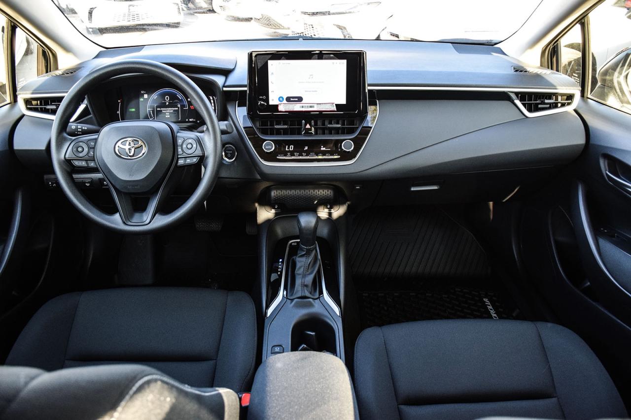 2025 Toyota Corolla Hybrid LE Clean Carfax Carplay BSM Htd Seats Alloys Photo