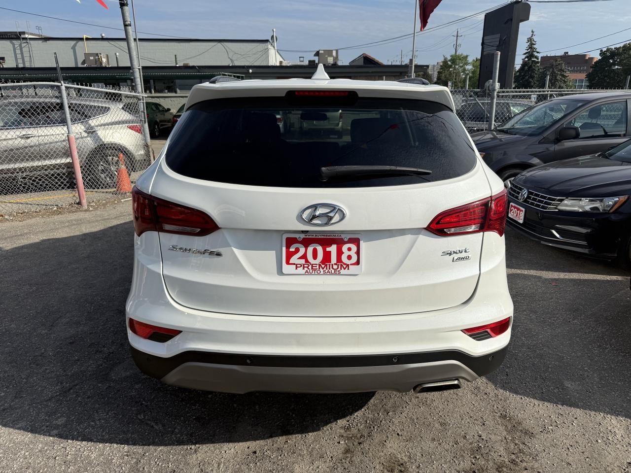 2018 Hyundai Santa Fe Sport *** 3 YEAR WARRANTY INCLUDED *** Photo3