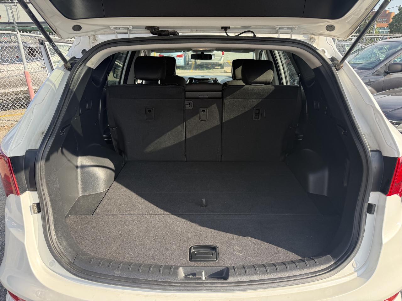 2018 Hyundai Santa Fe Sport *** 3 YEAR WARRANTY INCLUDED *** Photo